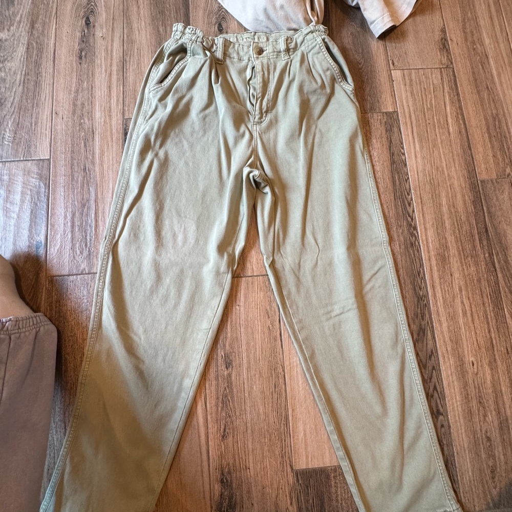 American Eagle Outfitters Olive Green Pants